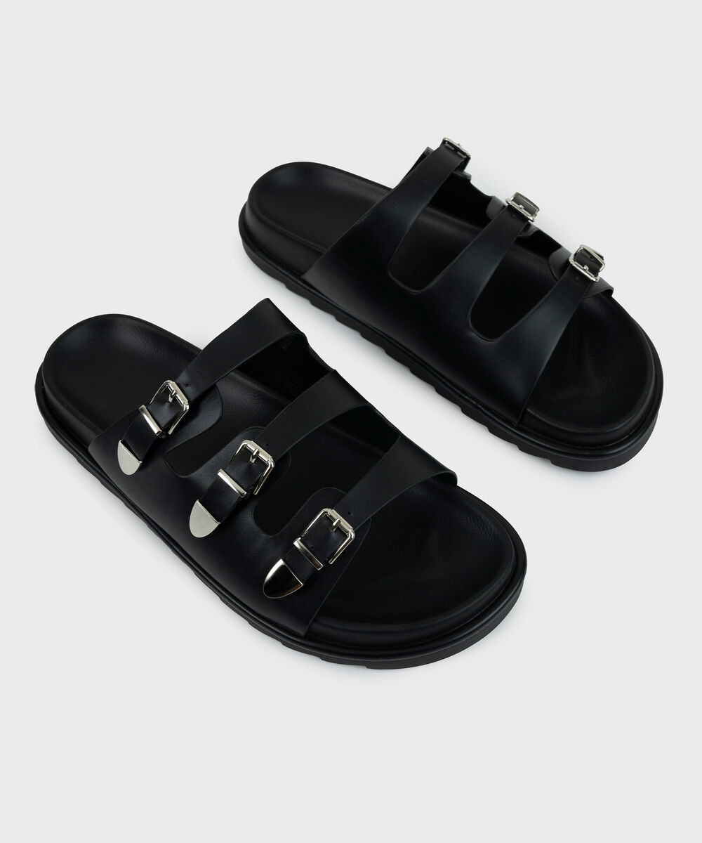 BLACK SANDALS — Sapphire