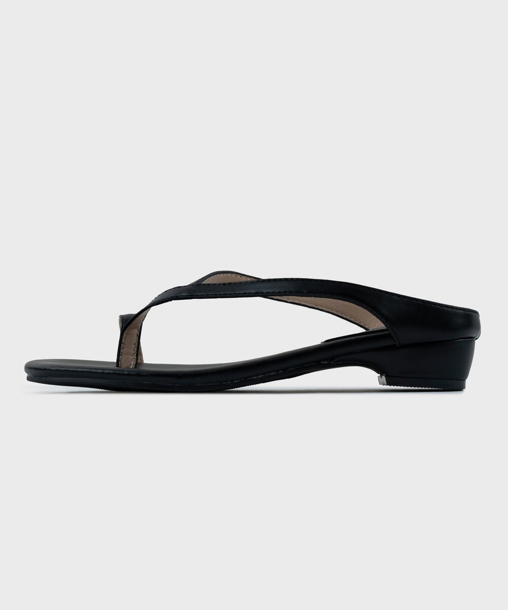 Black Kitten Heels — Sapphire