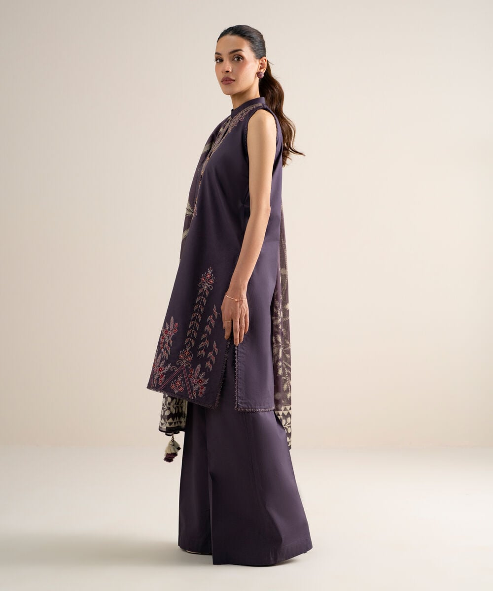 3 Piece - Embroidered Lawn Suit โ Sapphire view 3