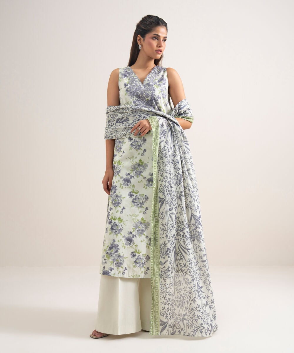 3 Piece - Embroidered Lawn Suit — Sapphire