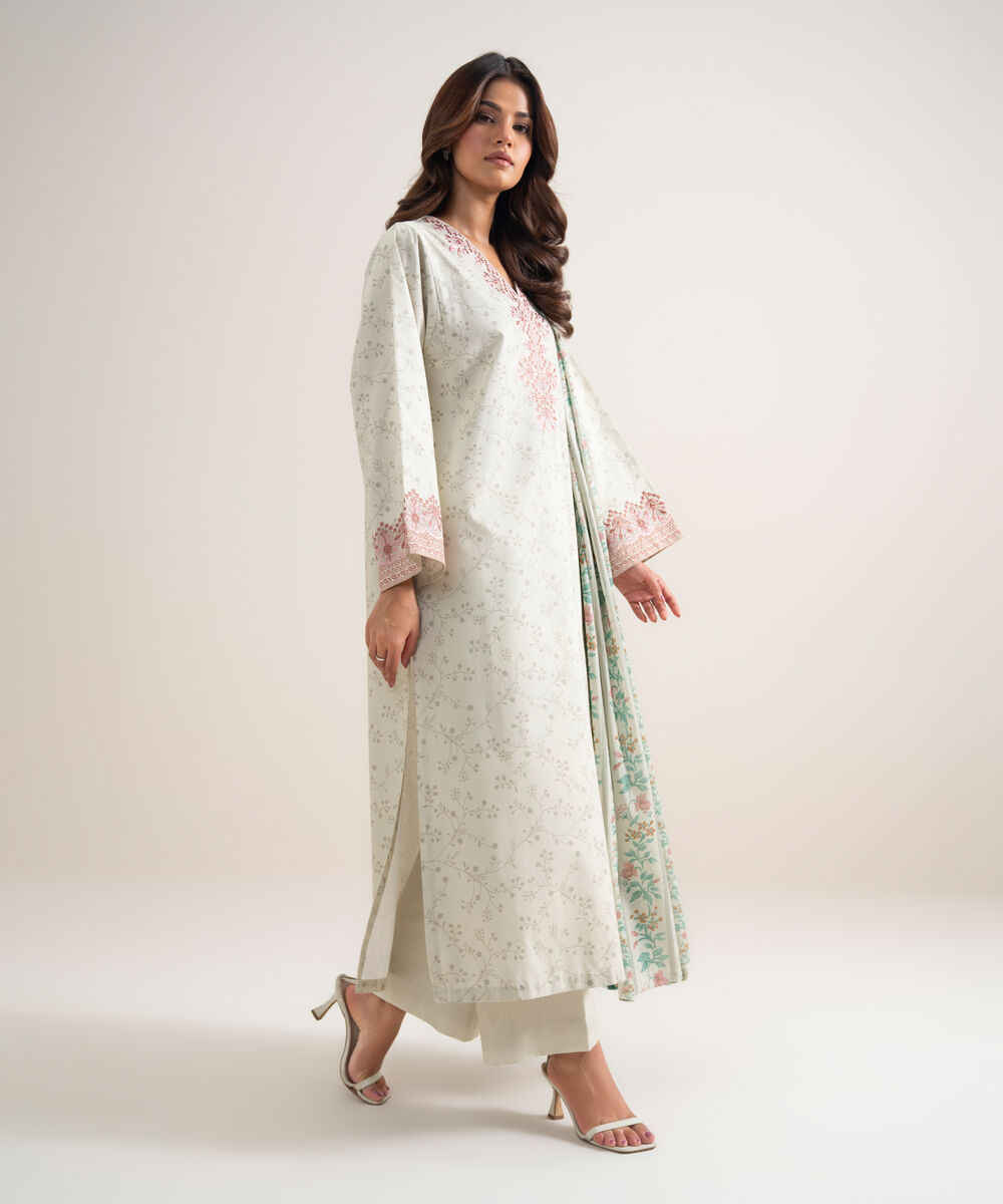 3 Piece - Embroidered Lawn Suit — Sapphire view 3