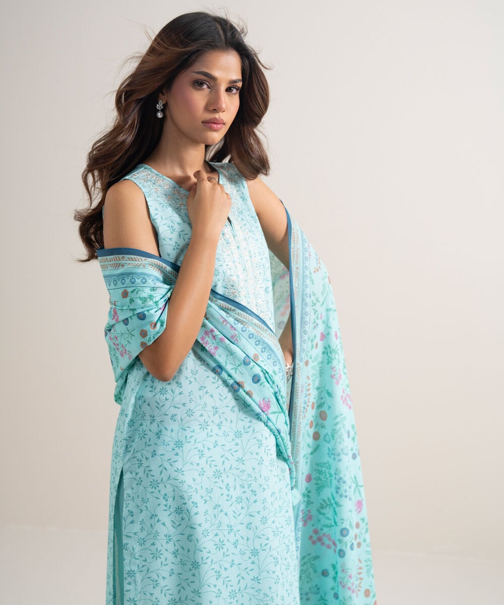 3 Piece - Embroidered Lawn Suit — Sapphire