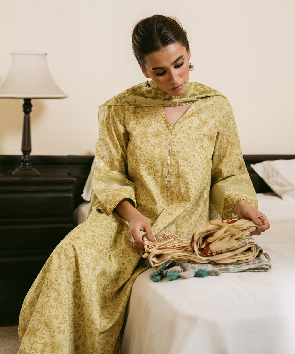 3 Piece - Embroidered Lawn Suit — Sapphire