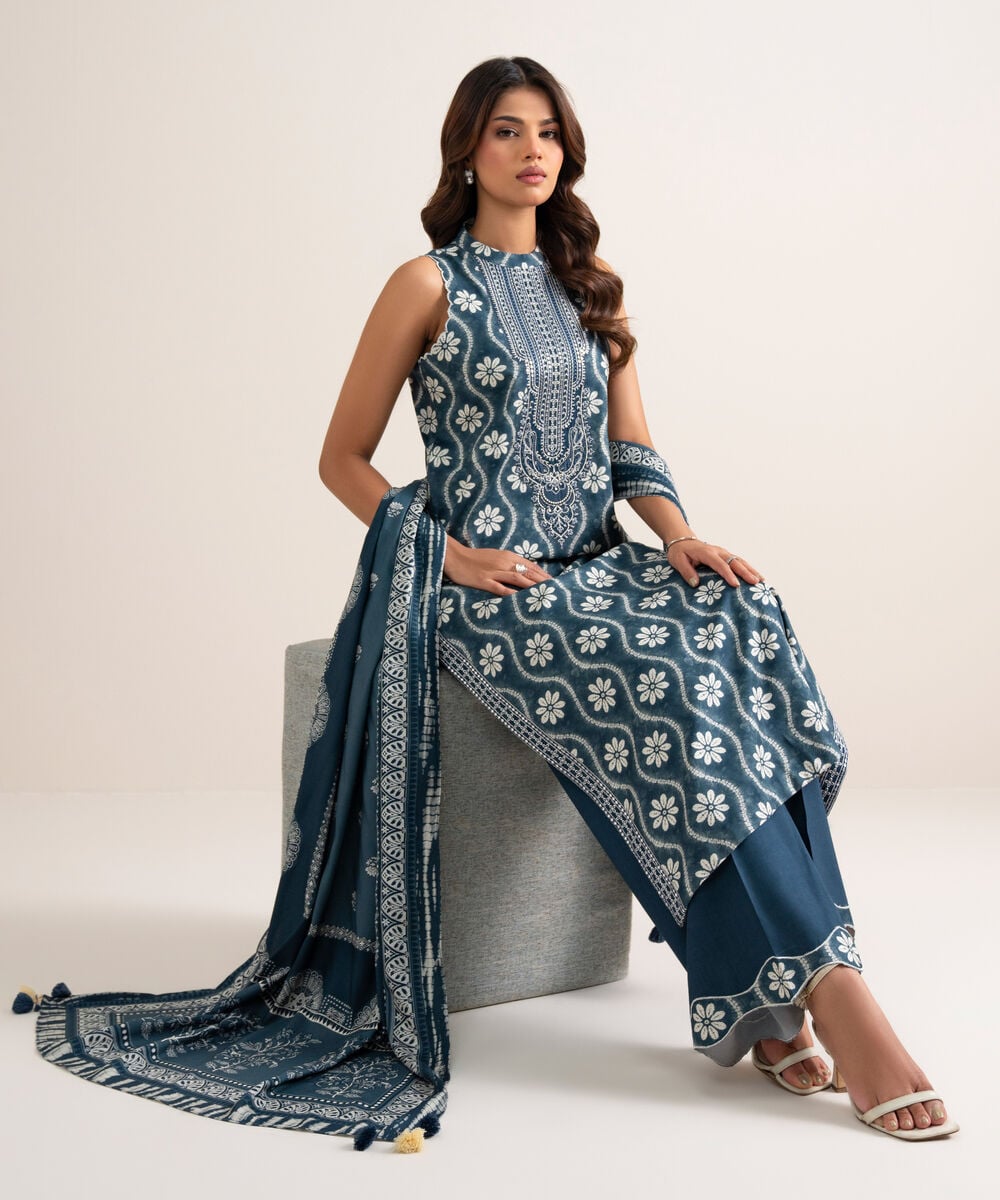 3 Piece - Embroidered Linen Suit โ Sapphire view 3