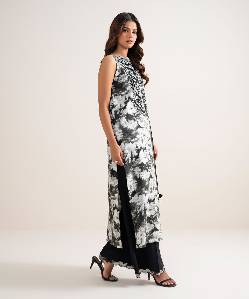 3 Piece - Embroidered Linen Suit — Sapphire view 3