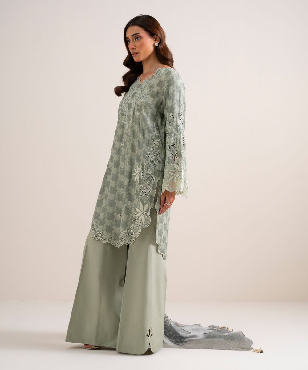 3 Piece - Embroidered Jacquard Suit โ Sapphire view 3