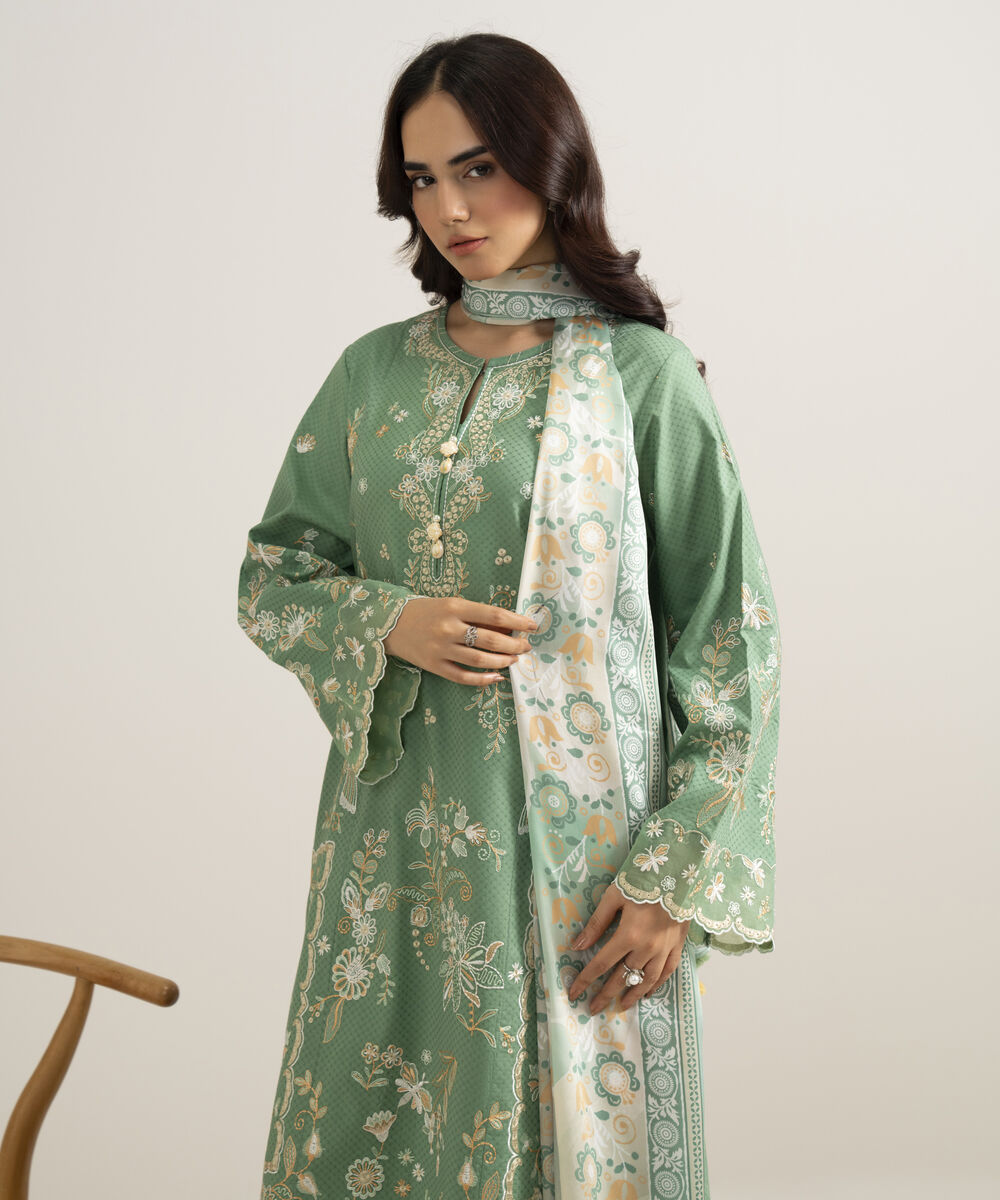 3 Piece - Embroidered Arabic Jacquard Suit — Sapphire view 3