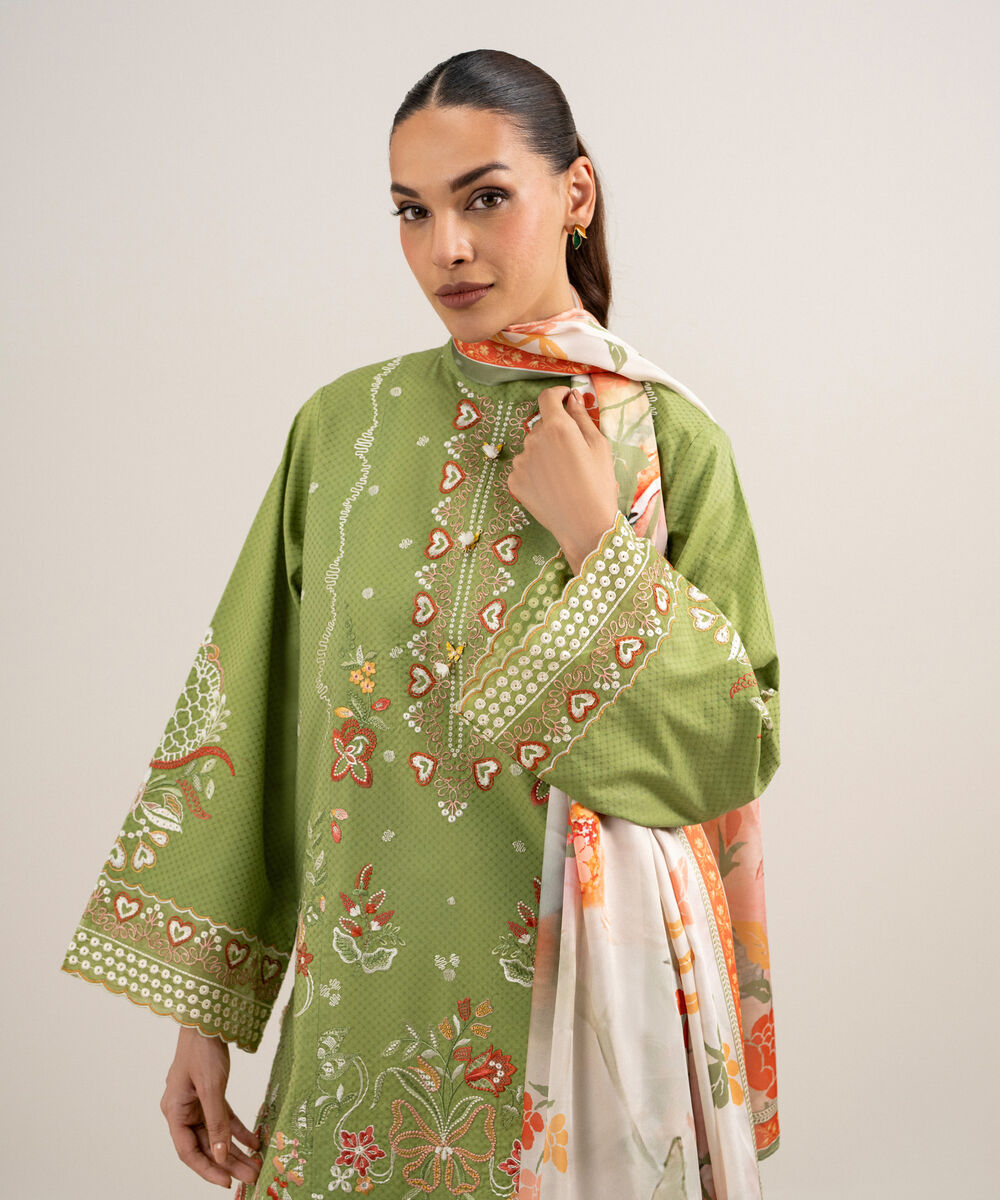 3 Piece - Embroidered Arabic Jacquard Suit — Sapphire view 3
