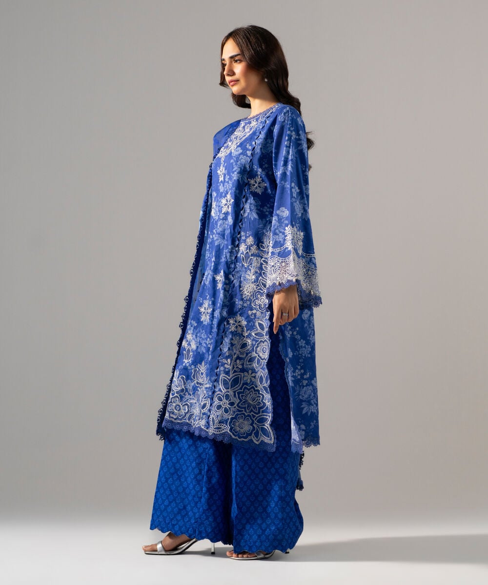 3 Piece - Embroidered Jacquard Suit โ Sapphire view 3