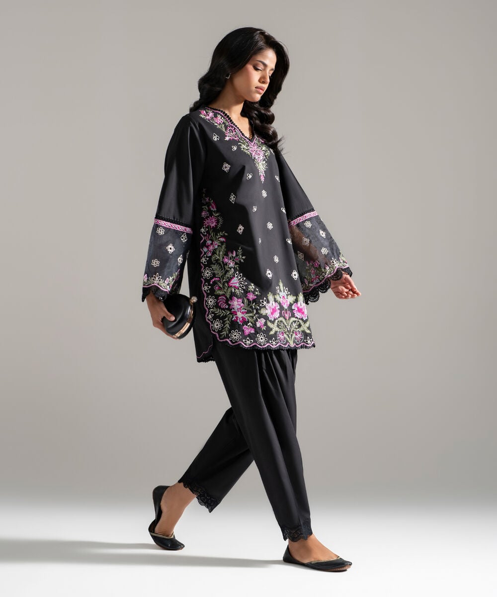 Embroidered Khaddi Net Dupatta โ Sapphire view 3