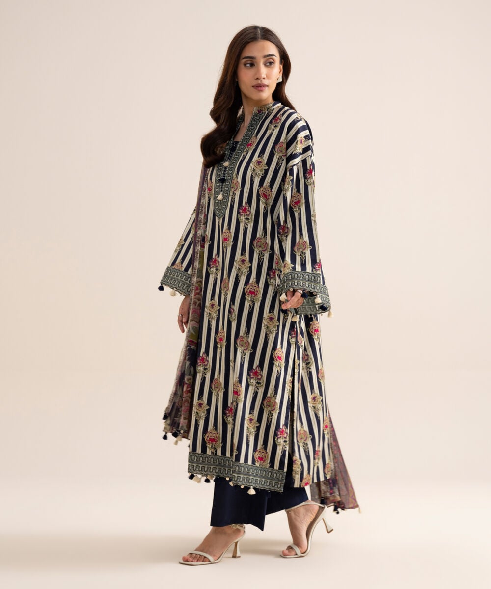 3 Piece - Embroidered Arabic Lawn Suit — Sapphire