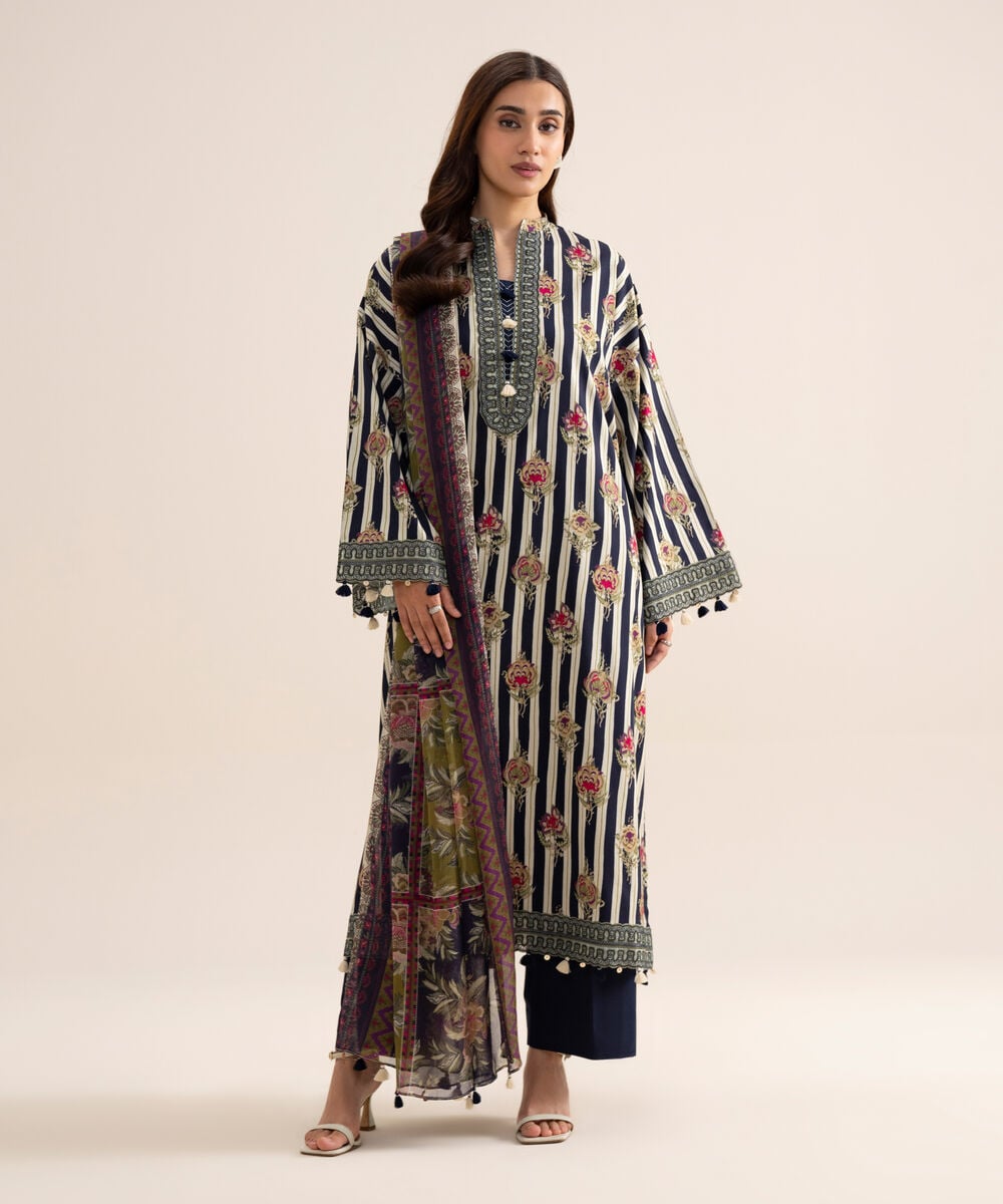 3 Piece - Embroidered Arabic Lawn Suit โ Sapphire view 3
