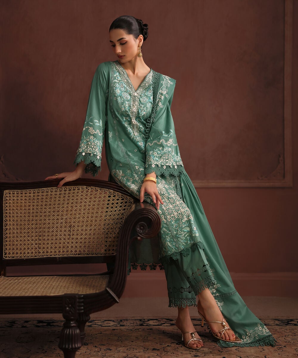 3 Piece - Embroidered Jacquard Suit — Sapphire