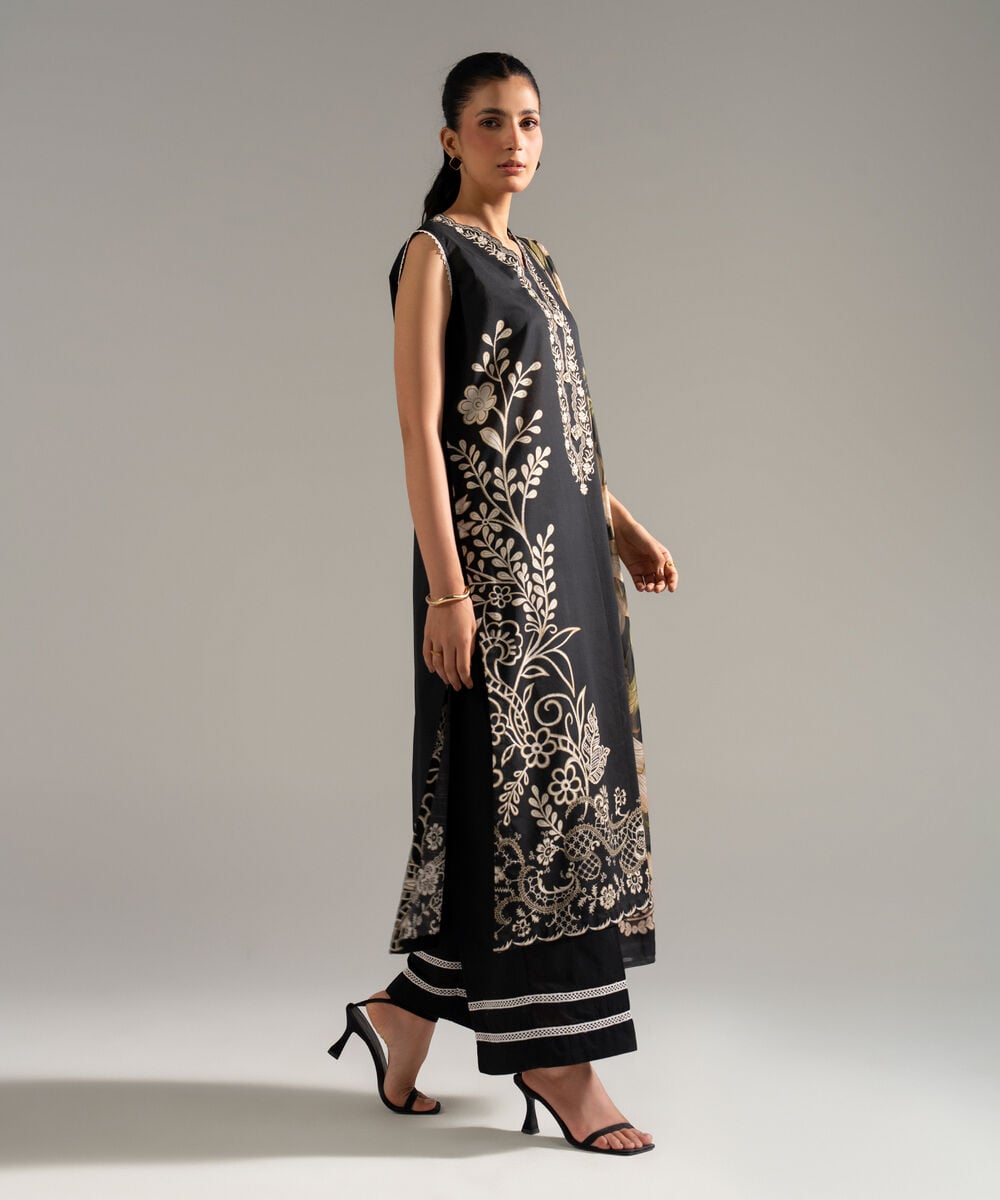 3 Piece - Printed Lawn Suit โ Sapphire view 3