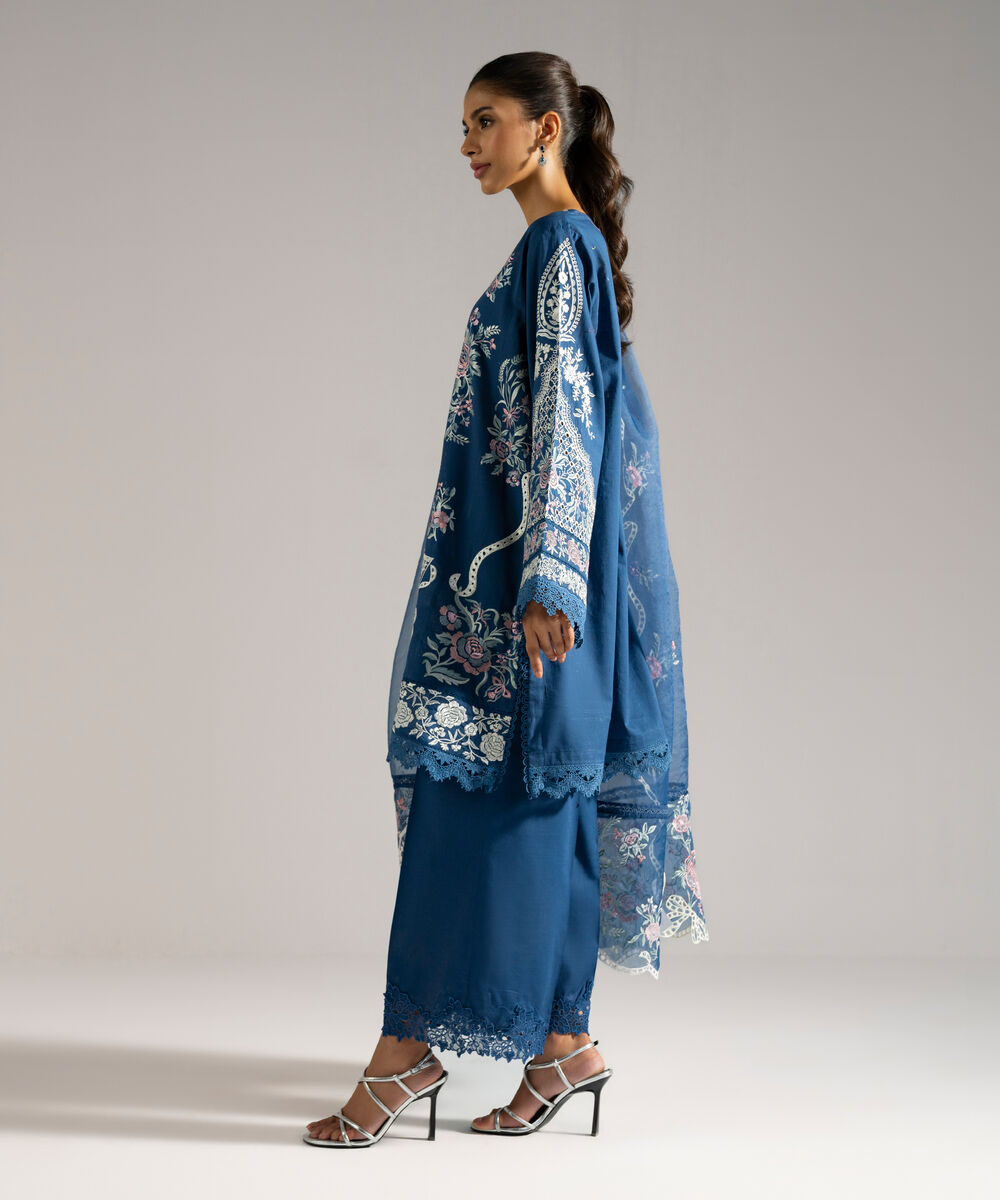 3 Piece - Embroidered Crosshatch Suit — Sapphire view 3