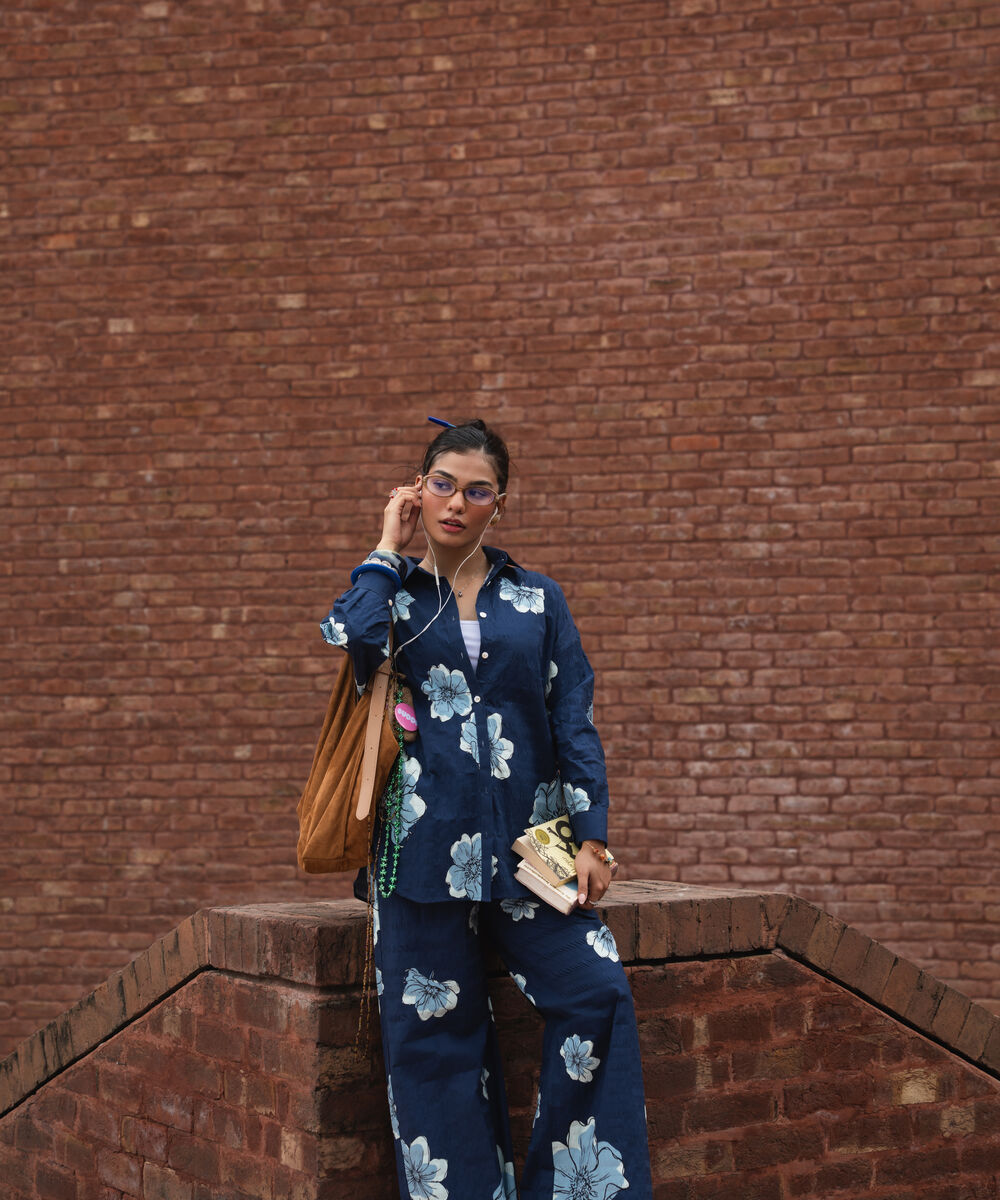 2 Piece - Printed Seersucker Suit โ Sapphire view 3